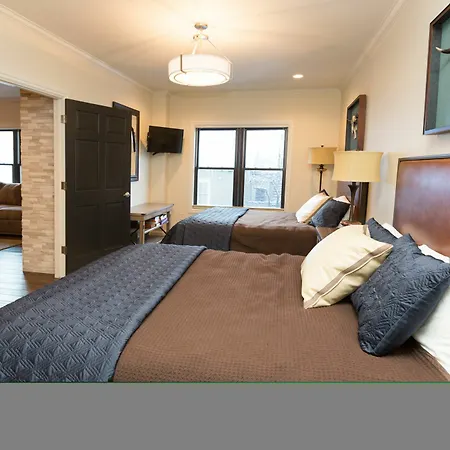 Abode On Lower Main